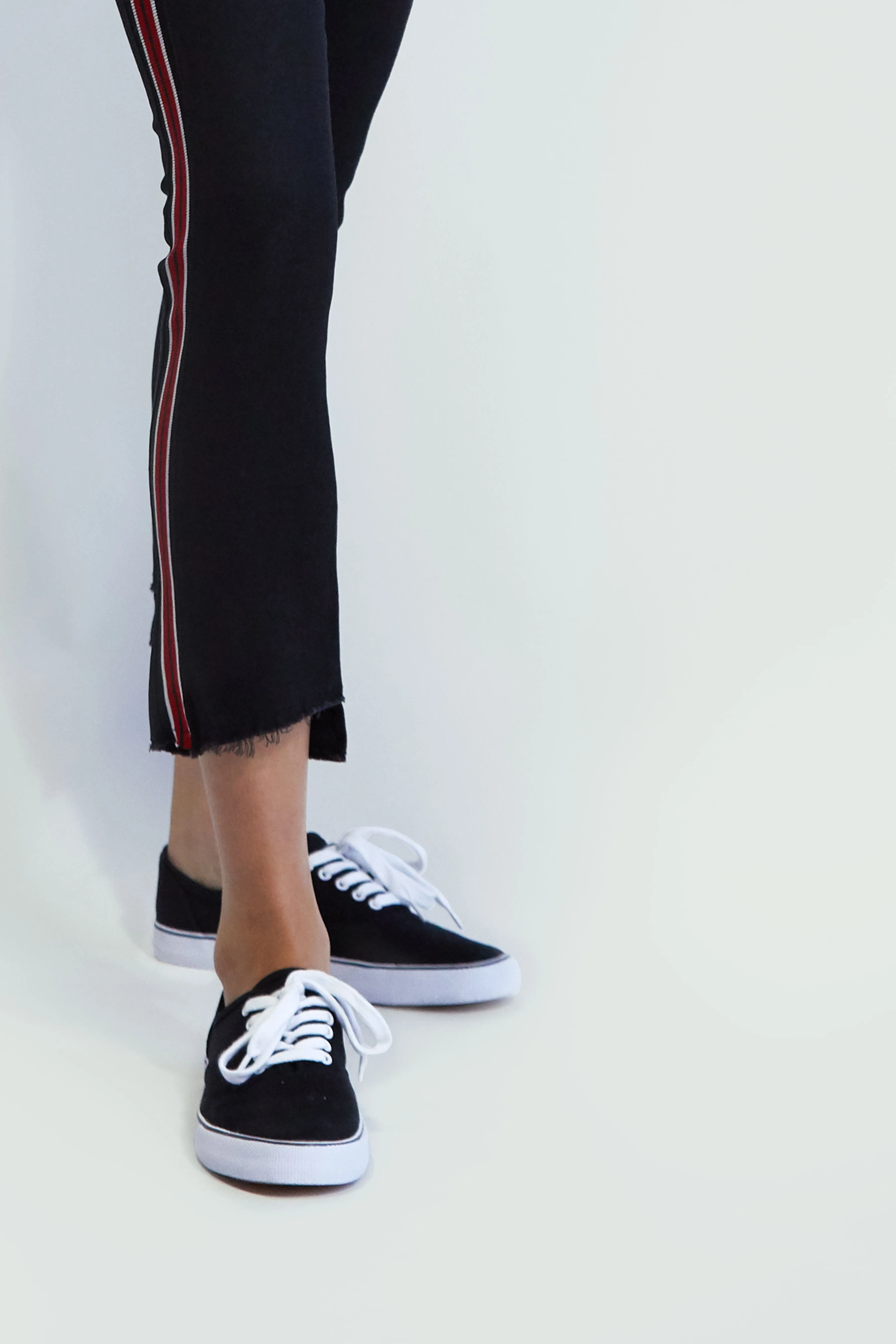 Bellissima Ankle Flare In Black Widow