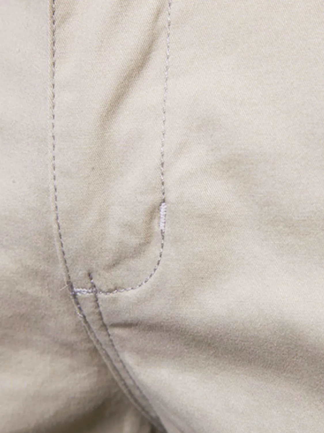 Casual Elastic Waist Shorts with Pockets