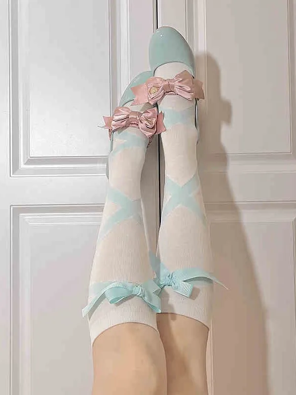 Ribbons Print and Bowknot Decorated Knee-Length Stockings